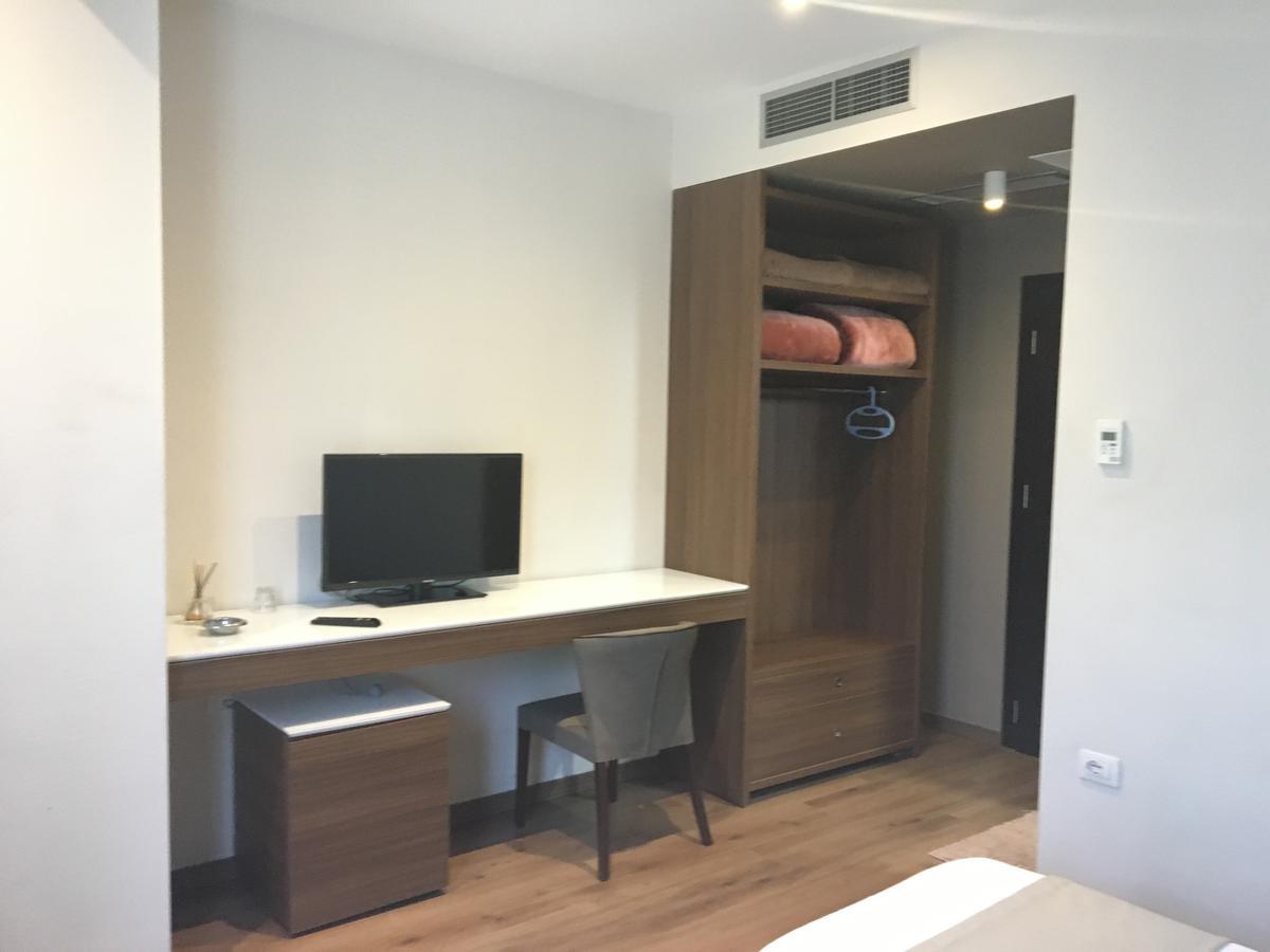 Soleo Hotel Tiranë Ngoại thất bức ảnh